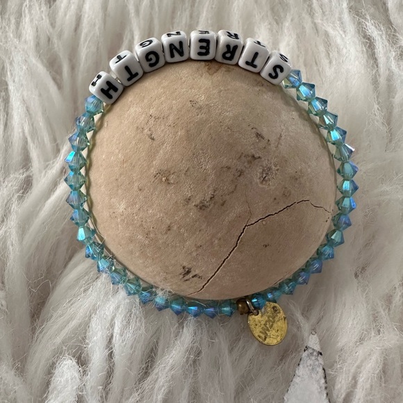 Little Words Project Strength Bracelet M/L - Picture 2 of 2